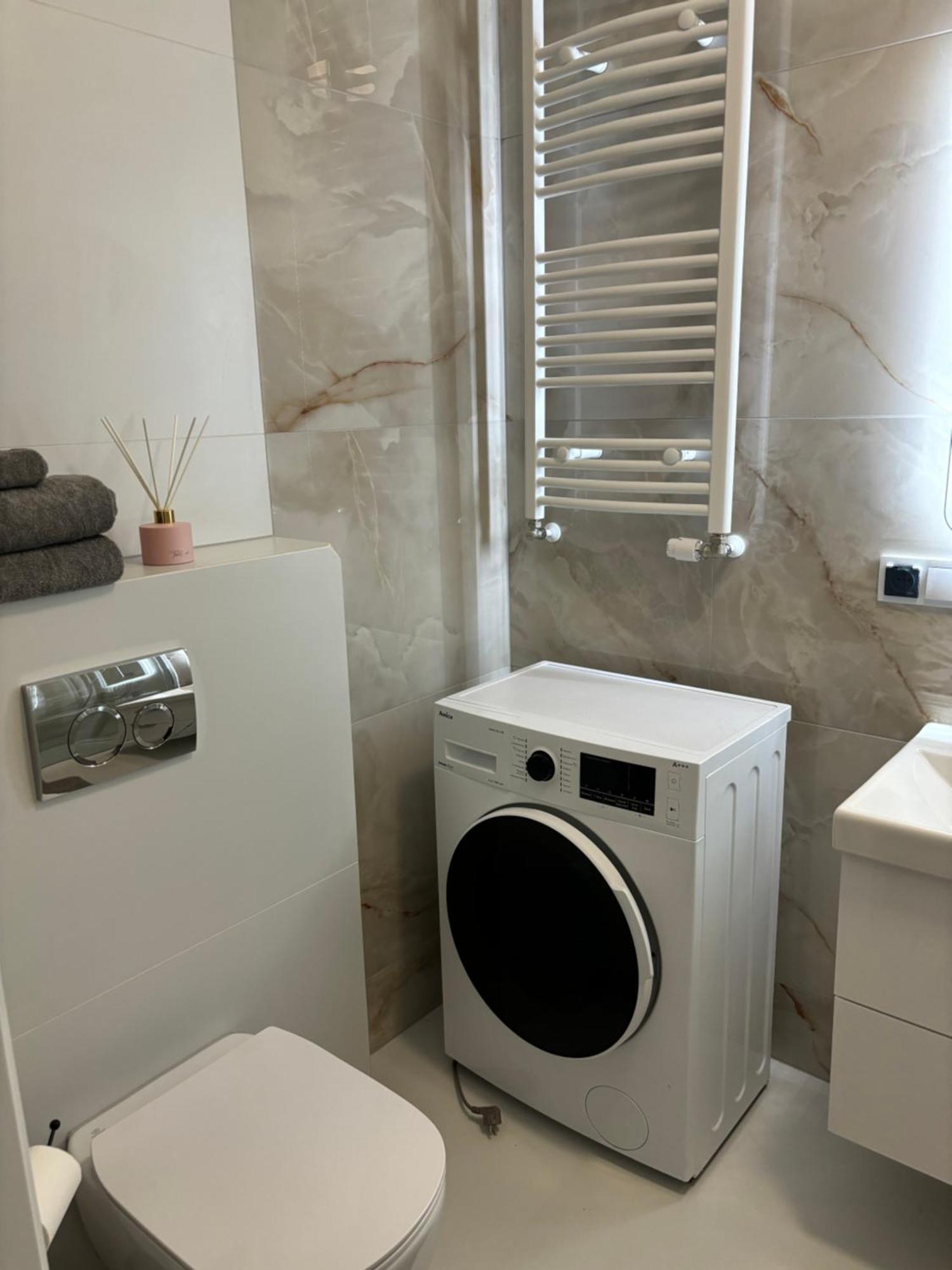 Apartamenty Polanowscy Apartament Blisko Morza Kollataja 7A Колобжег Екстер'єр фото